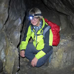 Helga in der Frauenmauerhöhle.